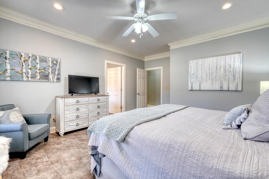 112 Glen Eagle Ct D202, Clayton GA 30525 - Photo