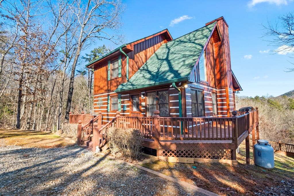 1023 Knollwood Road, Mineral Bluff GA 30559 - Photo