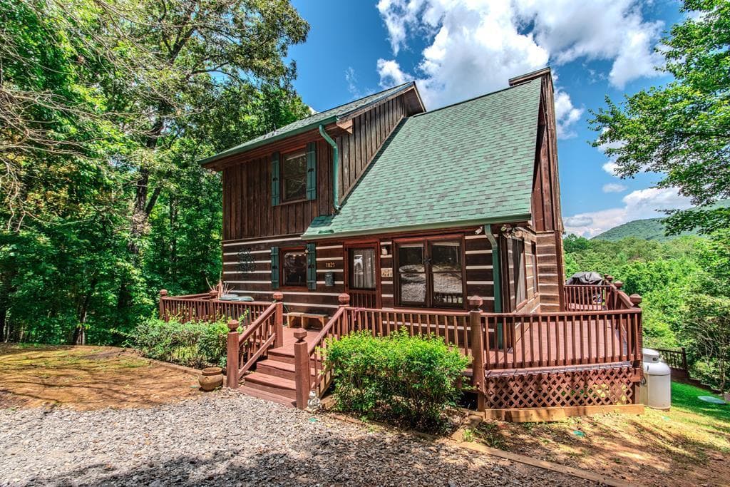 1023 Knollwood Road, Mineral Bluff GA 30559 - Primary photo