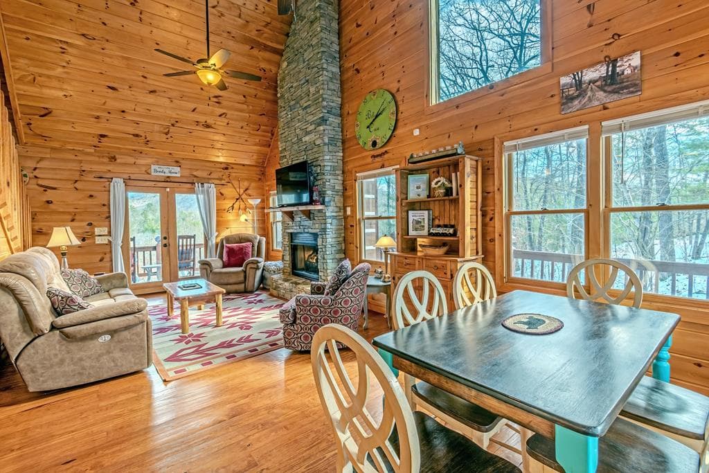 1023 Knollwood Road, Mineral Bluff GA 30559 - Photo
