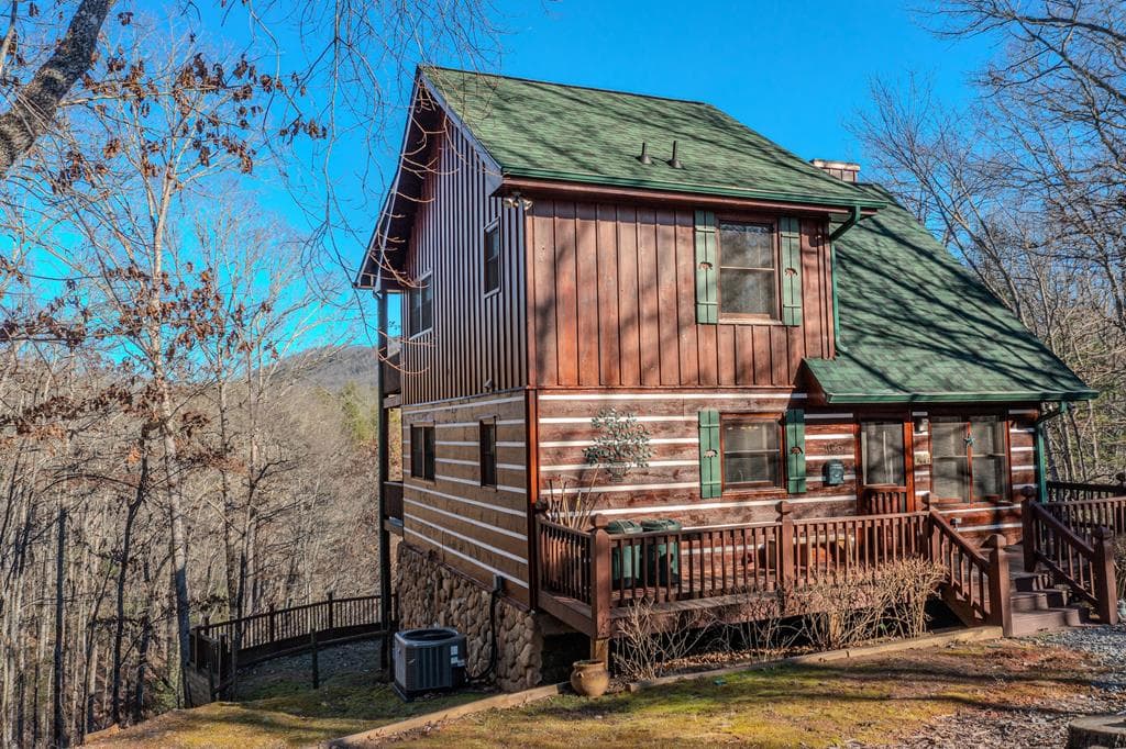 1023 Knollwood Road, Mineral Bluff GA 30559 - Photo
