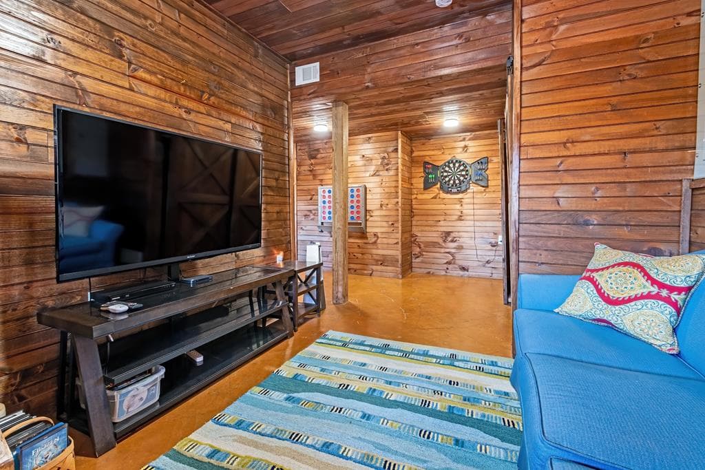 1023 Knollwood Road, Mineral Bluff GA 30559 - Photo