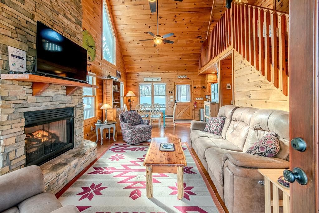 1023 Knollwood Road, Mineral Bluff GA 30559 - Photo