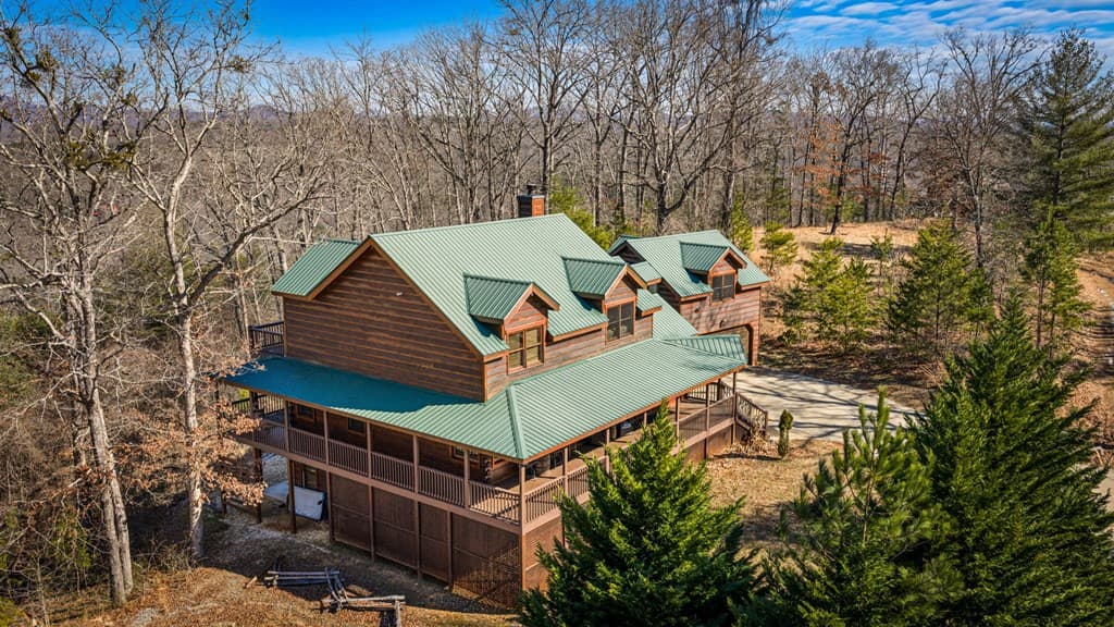 31 Hope Drive, Blue Ridge GA 30513 - Photo