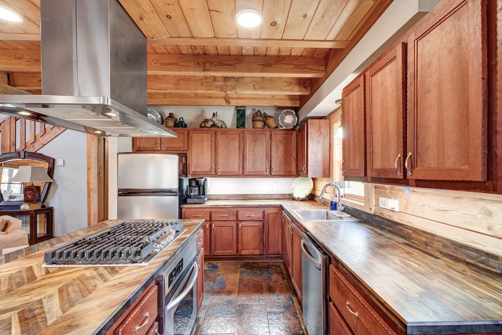 15 Mount Laurel Way, Blue Ridge GA 30513 - Photo