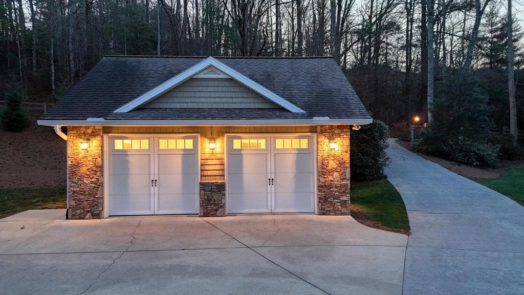 1949 Big Pine Drive, Hiawassee GA 30546 - Photo