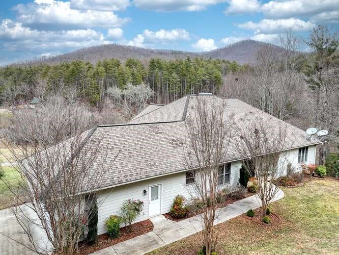 105 Carroll Lake Lane, Hayesville NC 28904 - Photo