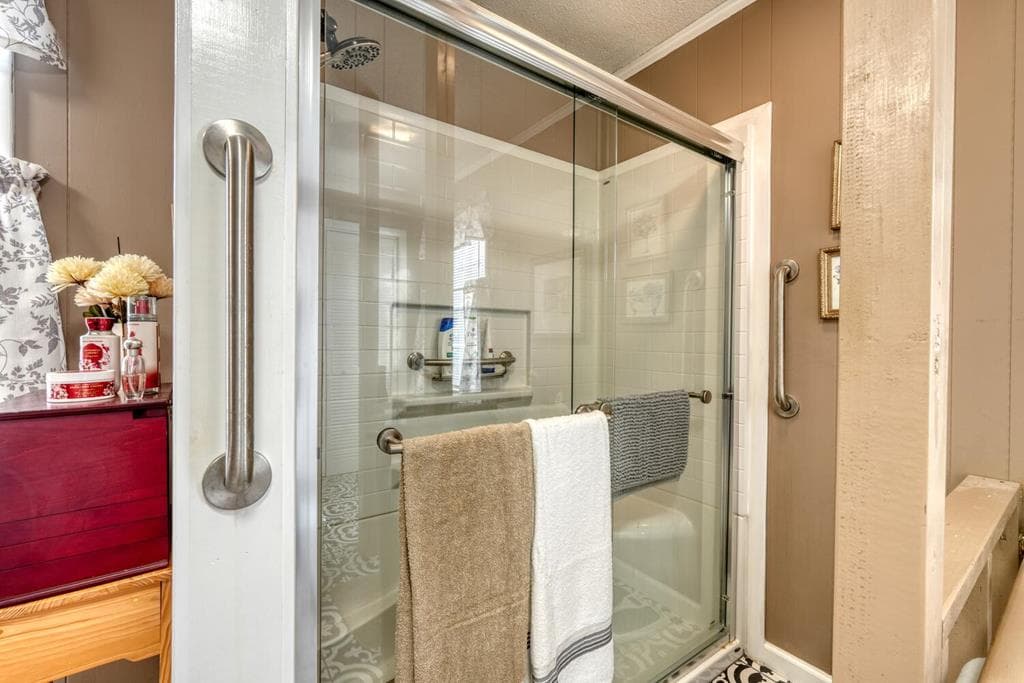 643 Number 20 Mine Road, Mccaysville GA 30555 - Photo
