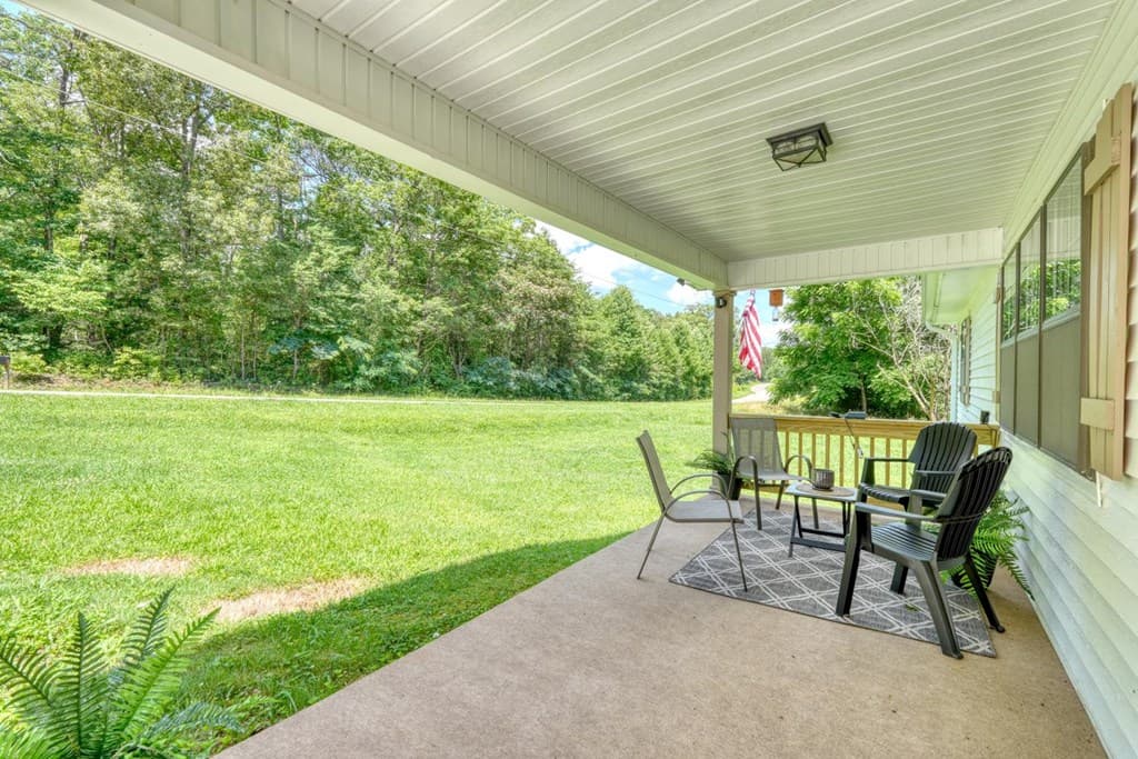 643 Number 20 Mine Road, Mccaysville GA 30555 - Photo