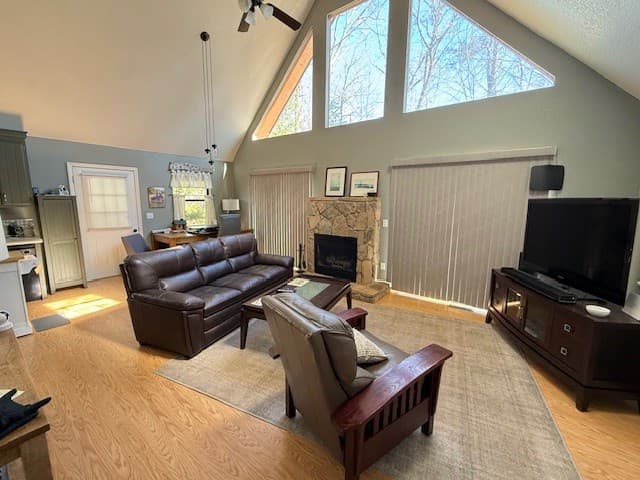 420 W Ridge Drive, Murphy NC 28906 - Photo
