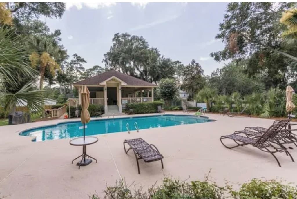 120 Montrose, St Simons Island GA 31522 - Photo