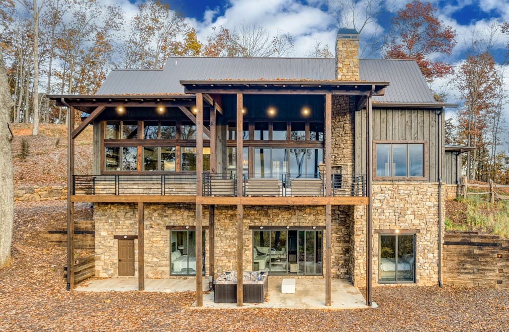 180 Wawayanda Drive, Mineral Bluff GA 30559 - Photo
