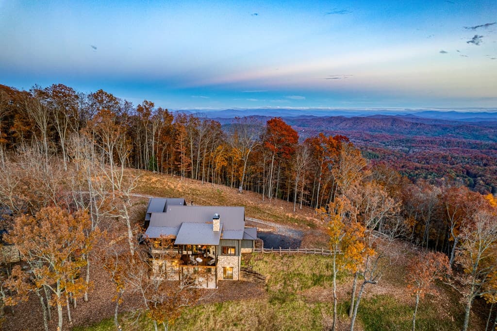 180 Wawayanda Drive, Mineral Bluff GA 30559 - Photo