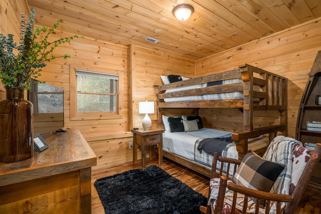 411 Ridge Trail, Blue Ridge GA 30513 - Photo
