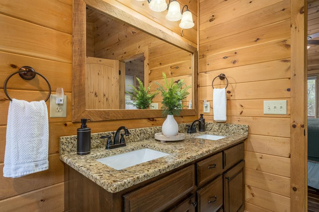 411 Ridge Trail, Blue Ridge GA 30513 - Photo