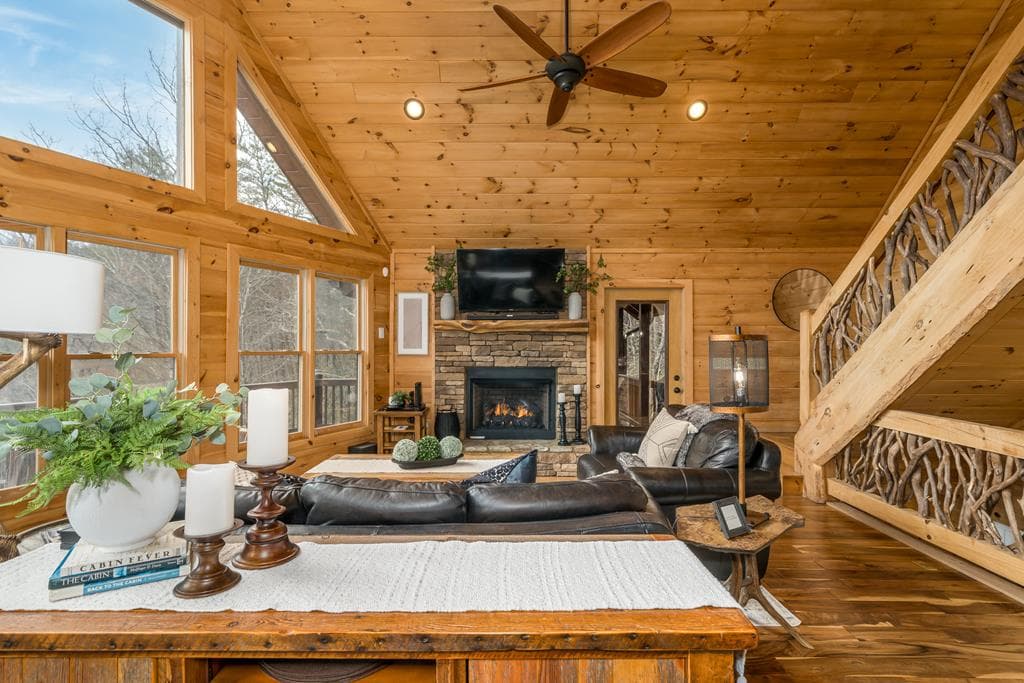 411 Ridge Trail, Blue Ridge GA 30513 - Photo
