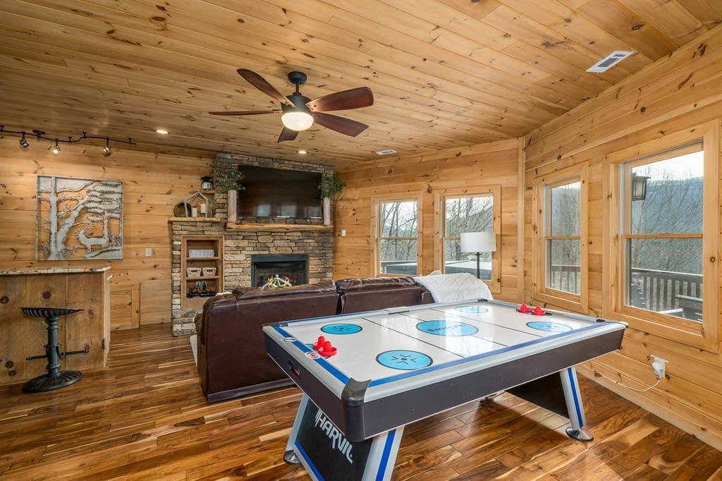 411 Ridge Trail, Blue Ridge GA 30513 - Photo