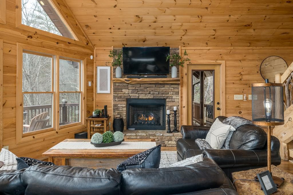 411 Ridge Trail, Blue Ridge GA 30513 - Photo