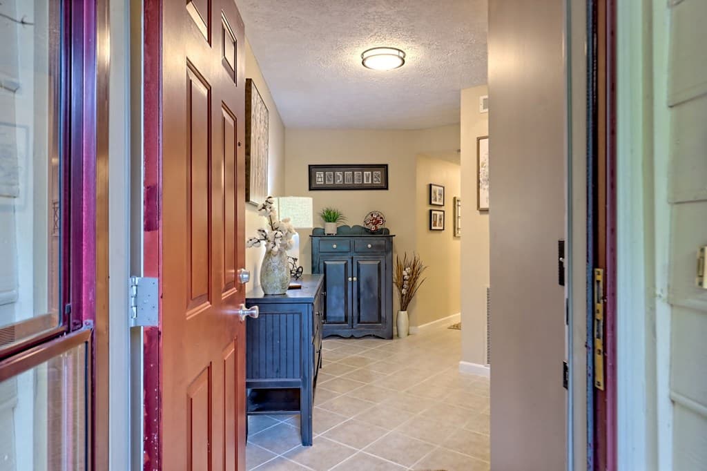 300 Ginger Creek Lane, Clayton GA 30525 - Photo