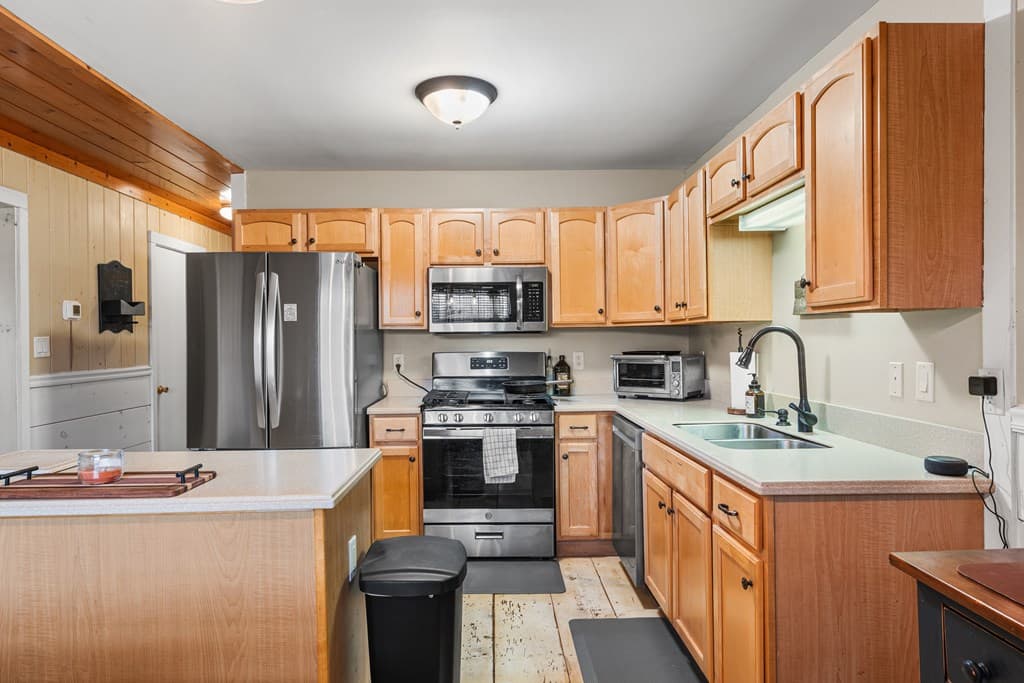 726 Gage Drive, Hiawassee GA 30546 - Photo