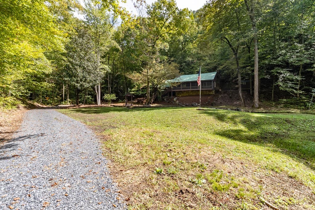 131 Ralph Hickey Rd, Chatsworth GA 30705 - Photo