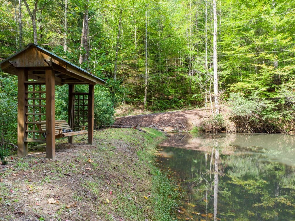 131 Ralph Hickey Rd, Chatsworth GA 30705 - Photo