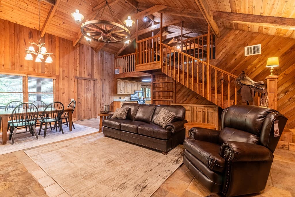 131 Ralph Hickey Rd, Chatsworth GA 30705 - Photo