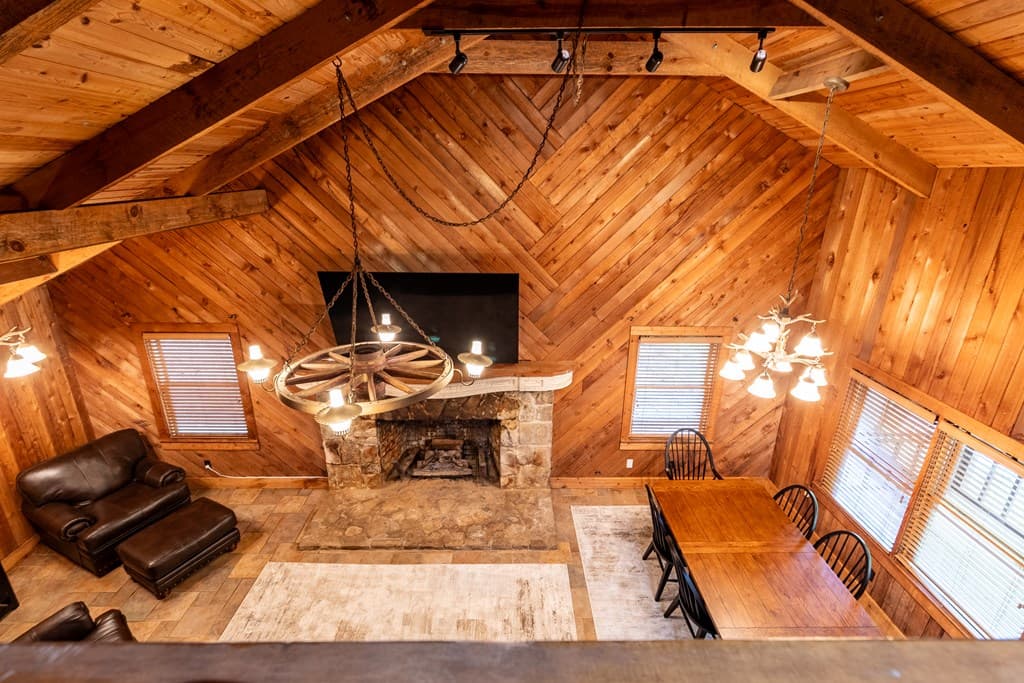131 Ralph Hickey Rd, Chatsworth GA 30705 - Photo