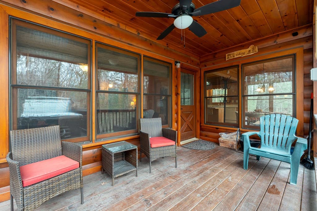 1165 Little Bushy Head Road, Blue Ridge GA 30513 - Photo
