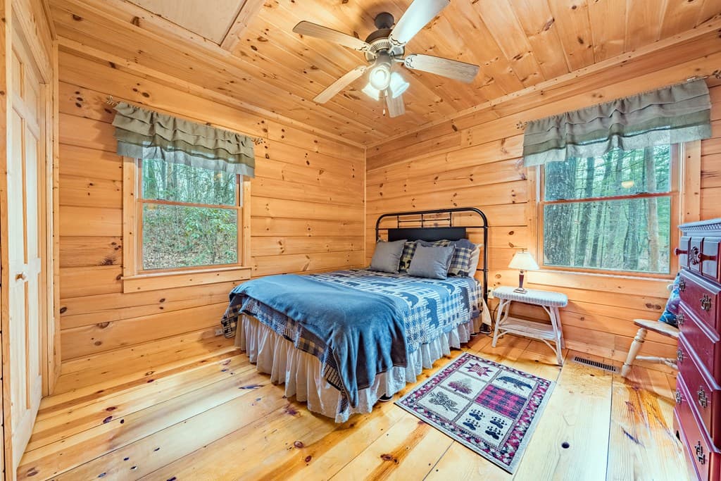 1165 Little Bushy Head Road, Blue Ridge GA 30513 - Photo