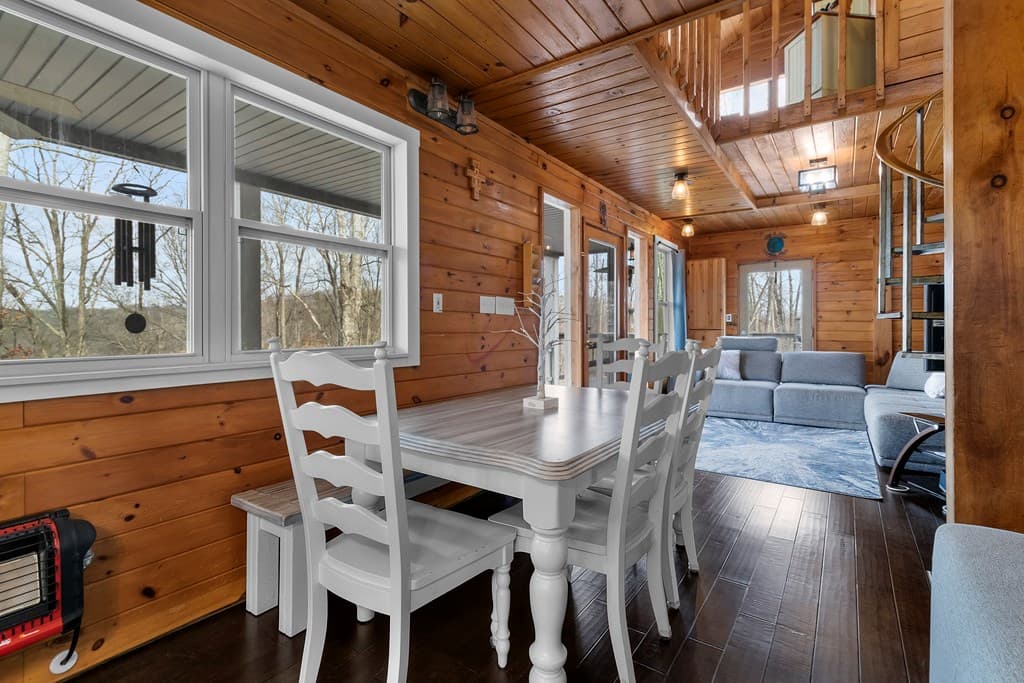 56 Robins Ridge, Blue Ridge GA 30513 - Photo