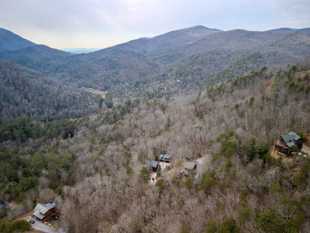 101 Falling Rock Road, Blue Ridge GA 30513 - Photo