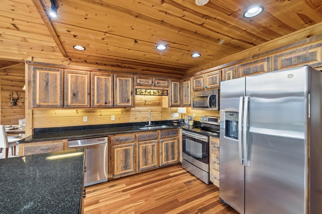 101 Falling Rock Road, Blue Ridge GA 30513 - Photo
