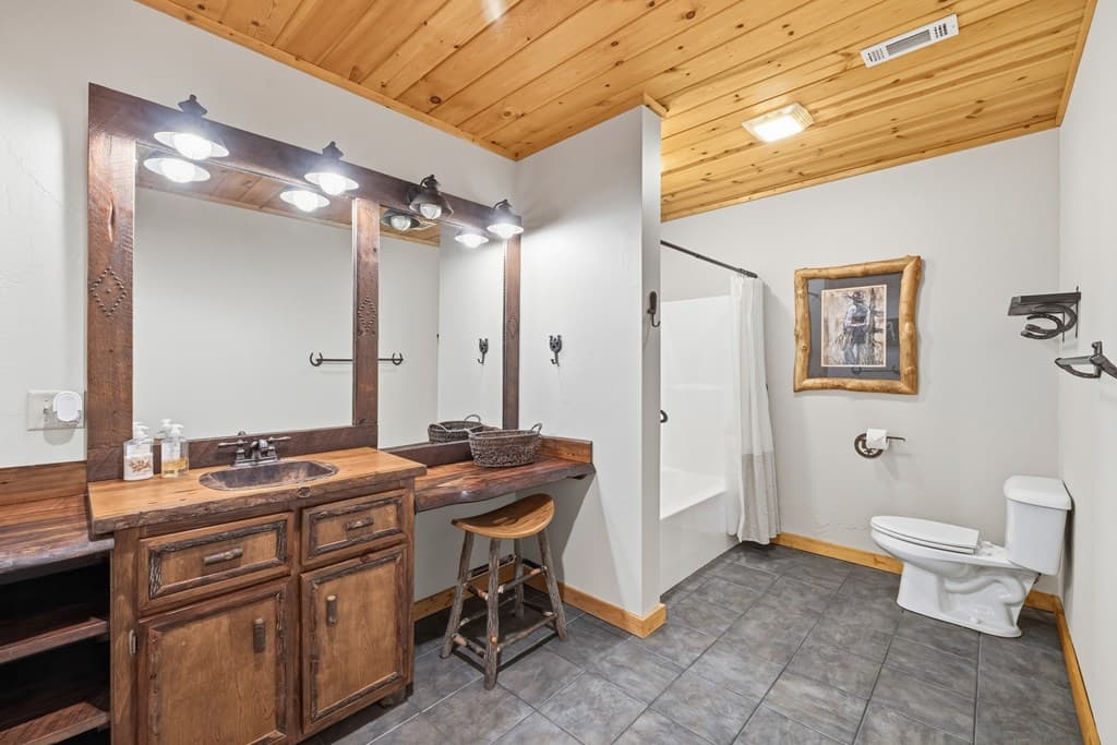 101 Falling Rock Road, Blue Ridge GA 30513 - Photo