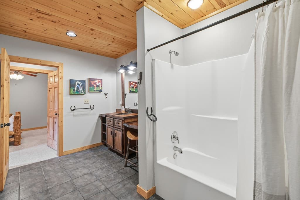 101 Falling Rock Road, Blue Ridge GA 30513 - Photo