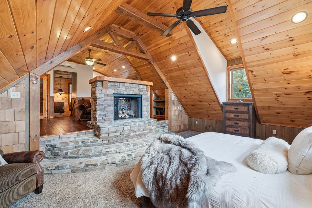 101 Falling Rock Road, Blue Ridge GA 30513 - Photo
