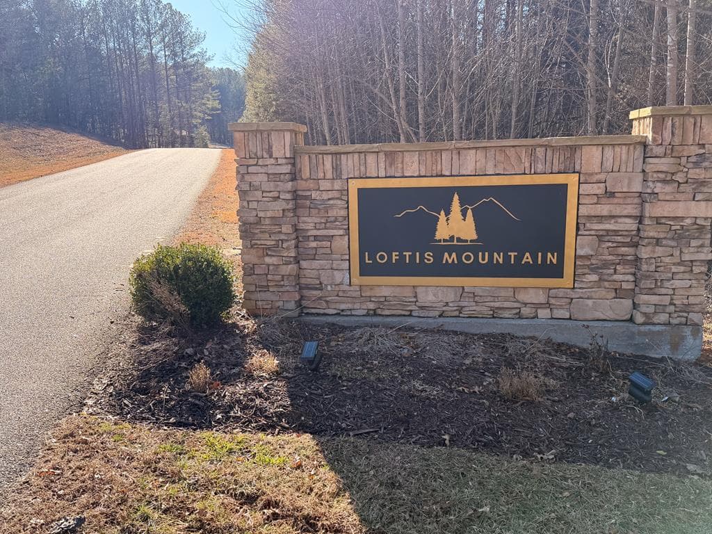 105 Loftis Mountain Road, Blairsville GA 30512 - Photo