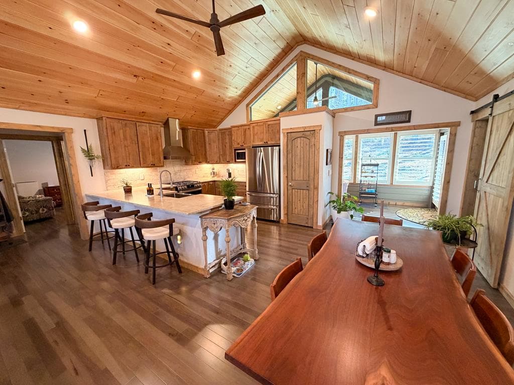 105 Loftis Mountain Road, Blairsville GA 30512 - Photo