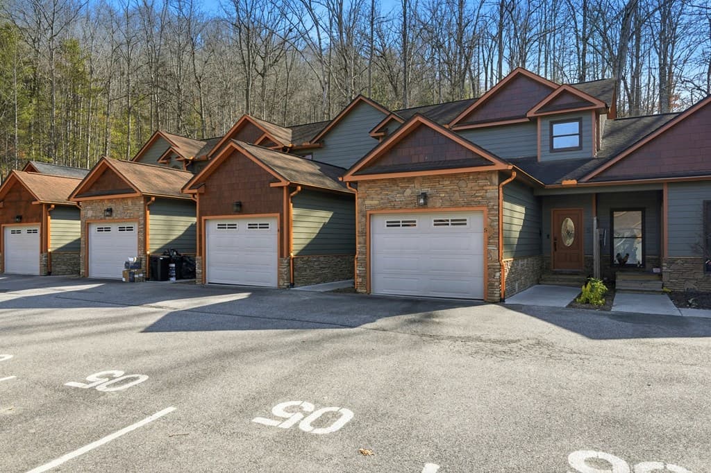 130 Emory Circle Unit 5, Blairsville GA 30512 - Photo