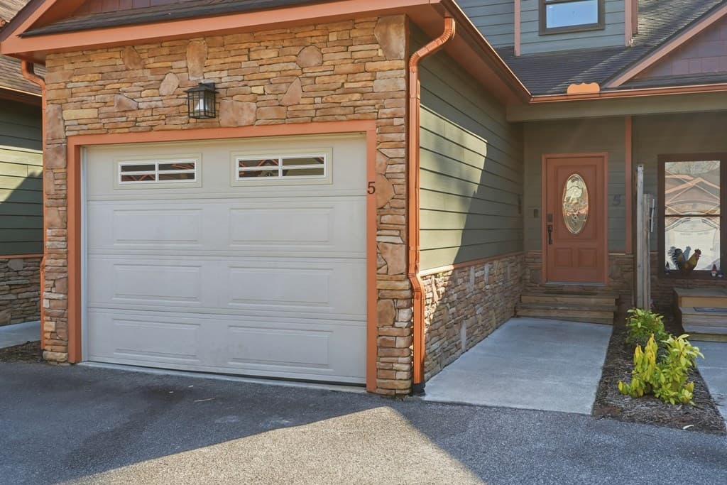 130 Emory Circle Unit 5, Blairsville GA 30512 - Photo