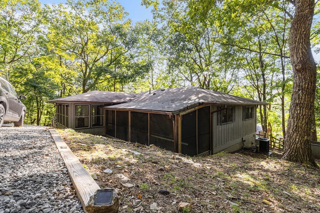 220 Fox Den Circle, Jasper GA 30143 - Photo