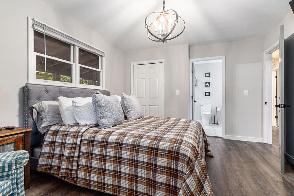 220 Fox Den Circle, Jasper GA 30143 - Photo