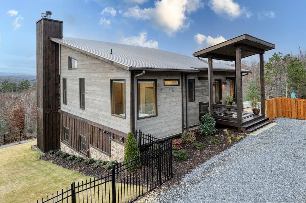 1083 Synacia Drive, Mineral Bluff GA 30559 - Photo