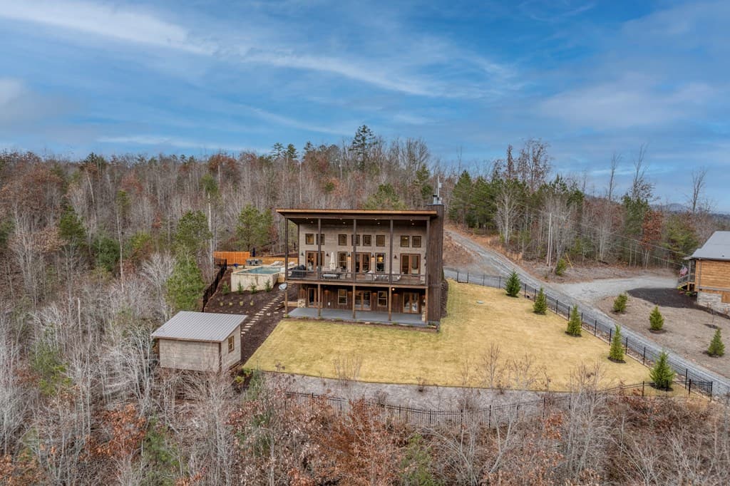 1083 Synacia Drive, Mineral Bluff GA 30559 - Photo
