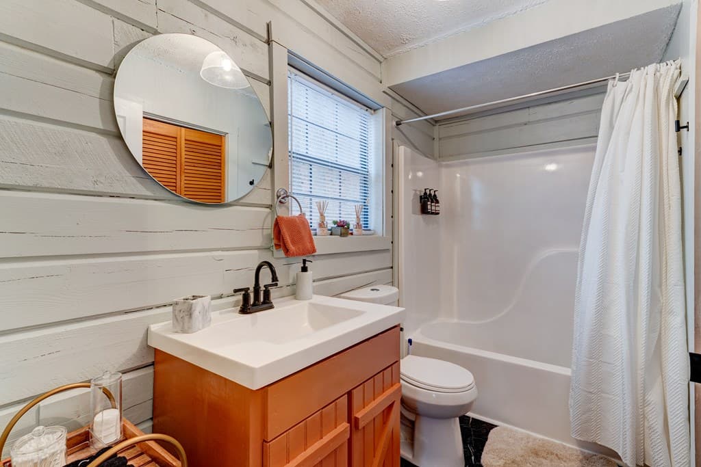 80 Treetop Lane, Blairsville GA 30512 - Photo