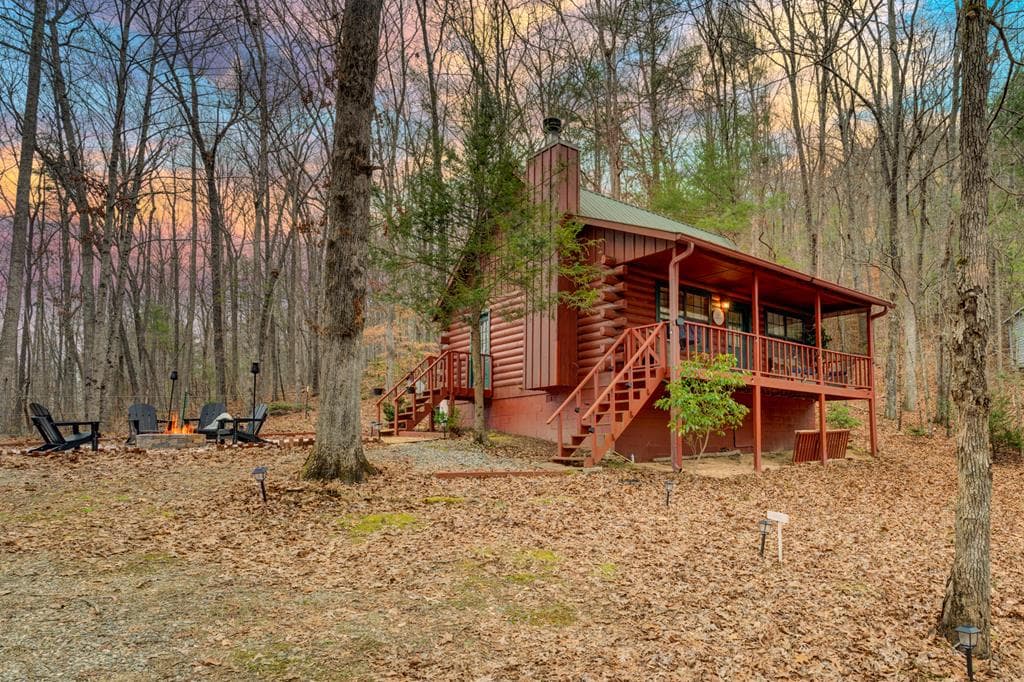 80 Treetop Lane, Blairsville GA 30512 - Primary photo