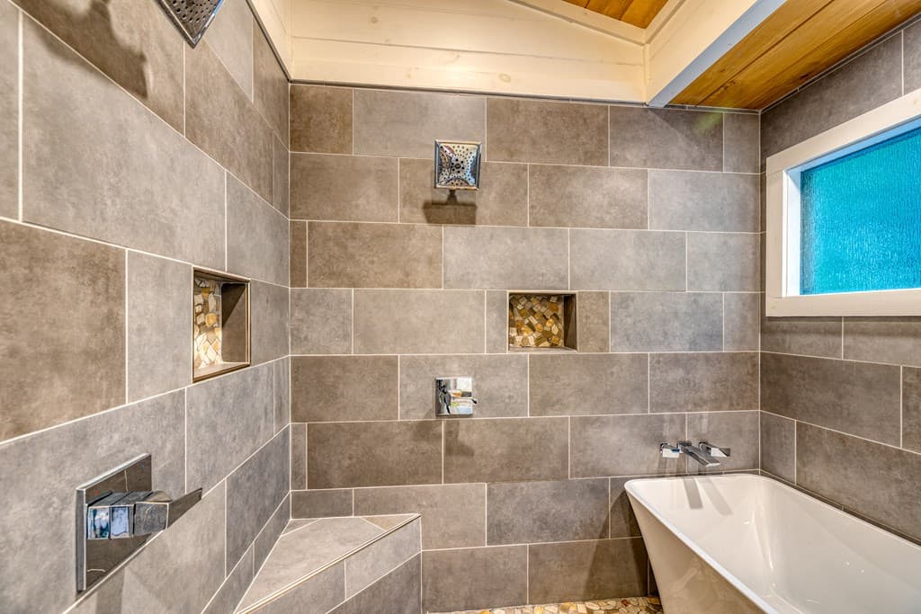 281 Raintree Bend, Blue Ridge GA 30513 - Photo