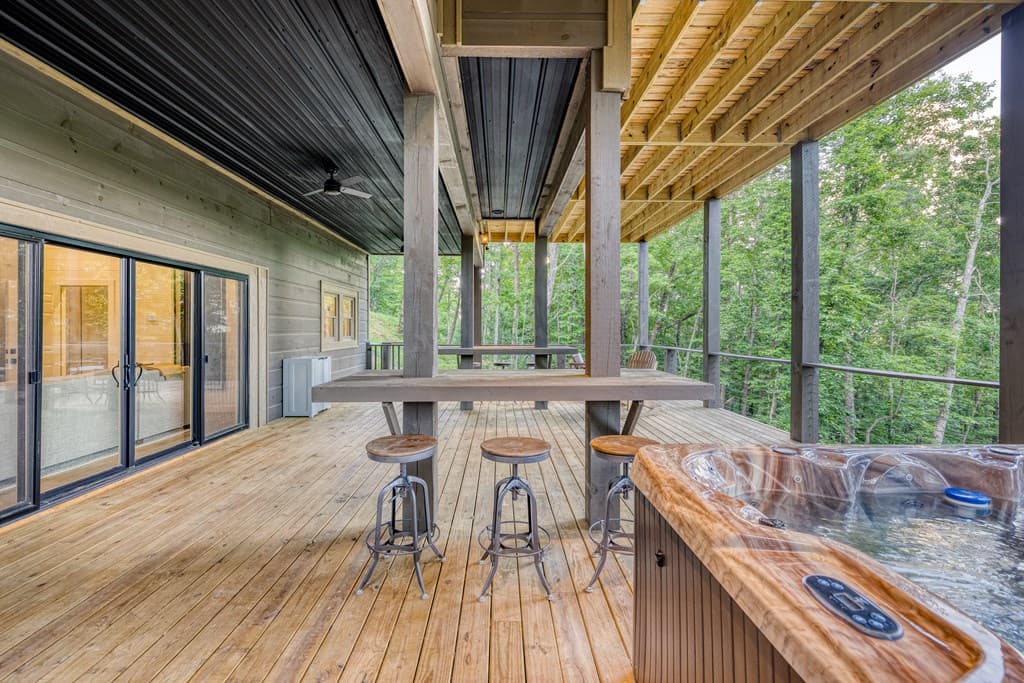 281 Raintree Bend, Blue Ridge GA 30513 - Photo