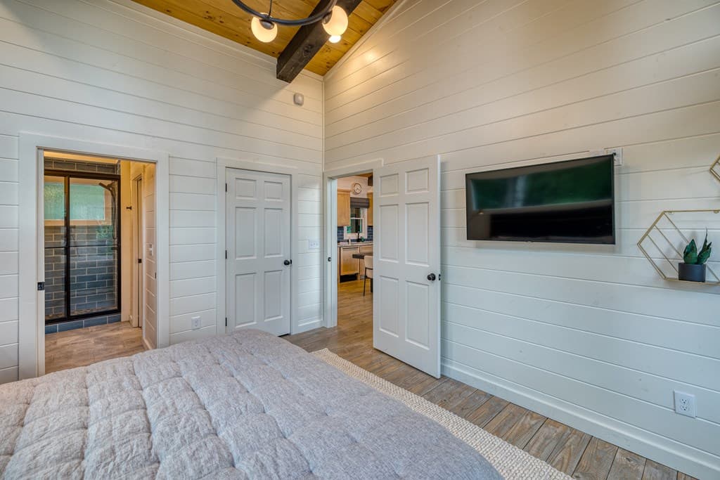 281 Raintree Bend, Blue Ridge GA 30513 - Photo
