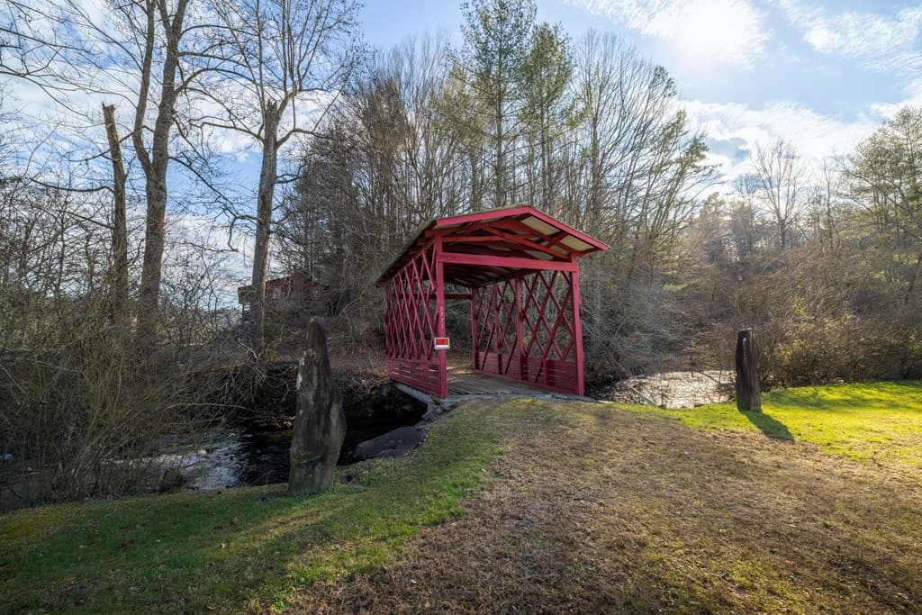 3771 Gates Chapel Road, Ellijay GA 30540 - Photo
